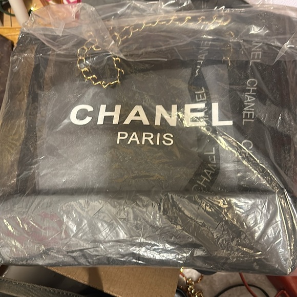 M got BAGS! Live show Friday !! - Picture 7 of 9